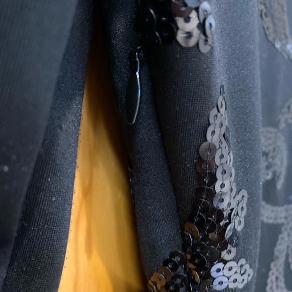 BLACK SEQUINS COCKTAIL DRESS From dynamite - Picture 7 of 14